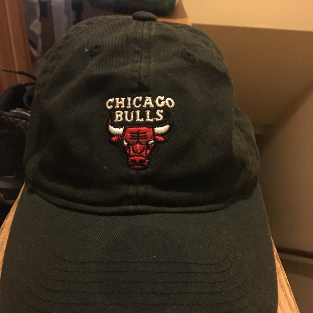 Chicago bulls strap back